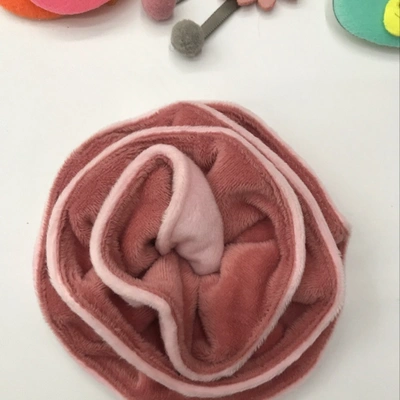 Two Color Curly Flower
