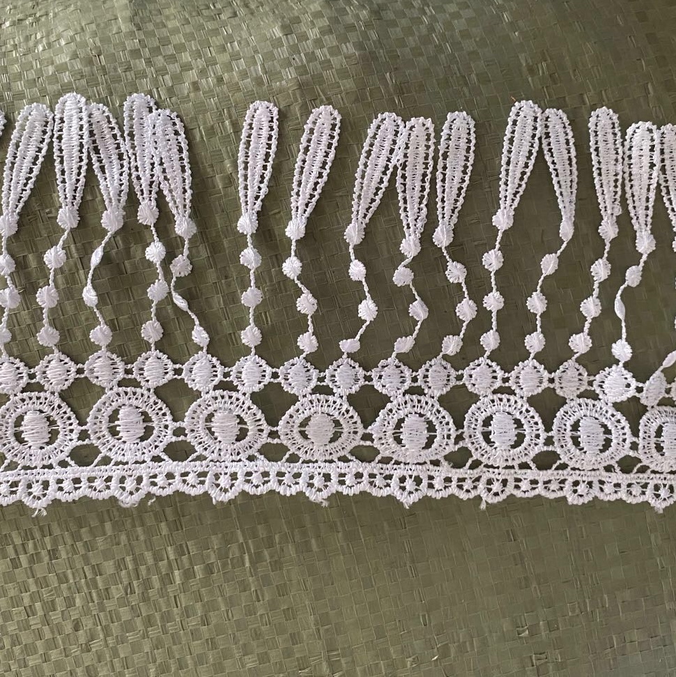 Lace 1