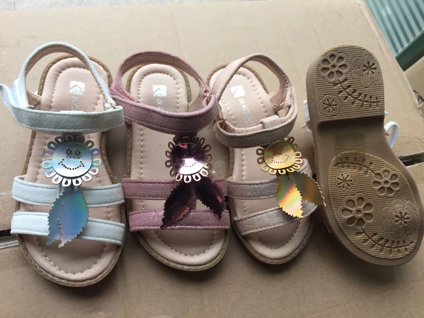 Trend women's shoes children's shoes 1000 moQ contact change price 44258-545