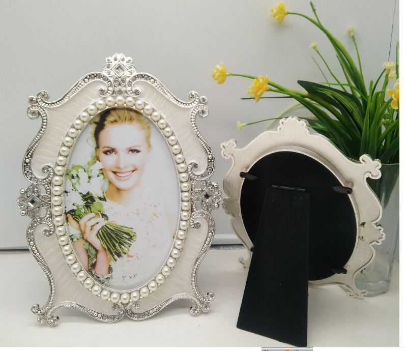 European-style photo frame creative decoration pearl display table photo frame studio wedding photo frame art detail image 2