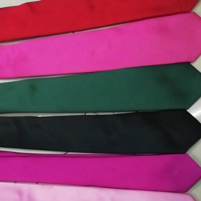 Silk imitation tie.