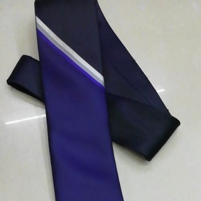 Yarn-dyed tie details Picture