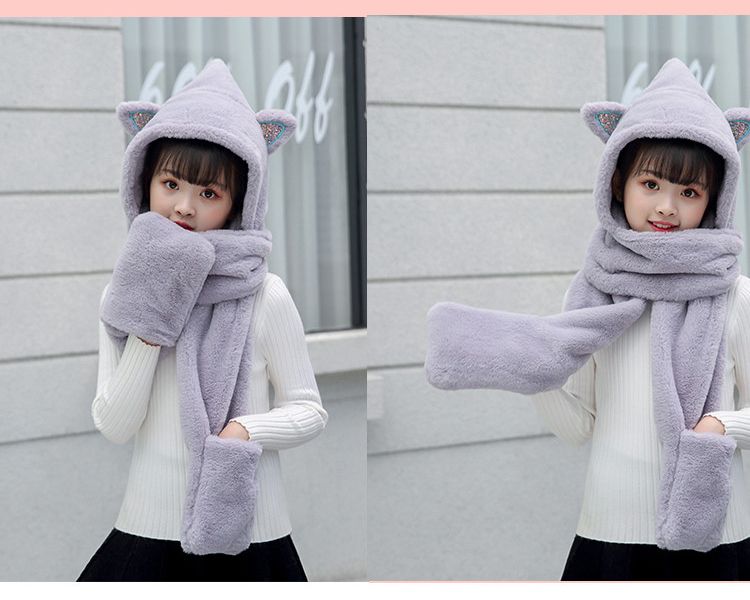 New Hats, Scarves And Gloves Are Thickened undefined