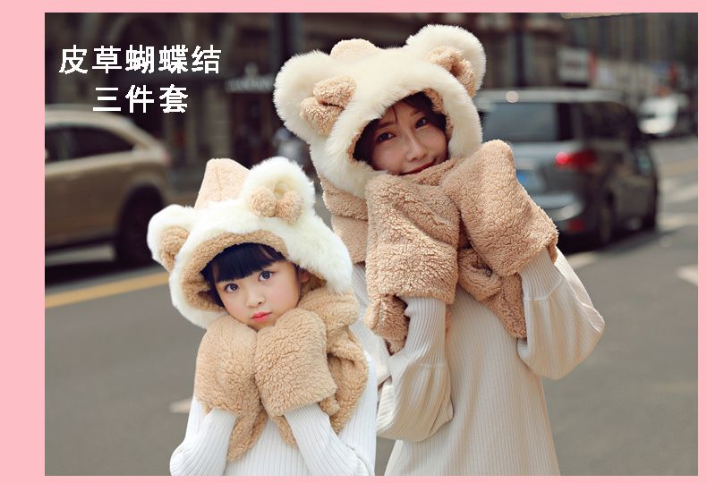 Winter Wool And Thickened Ears, Hat And Scarf, Lamb Wool And Warm Neck Thickened details Picture