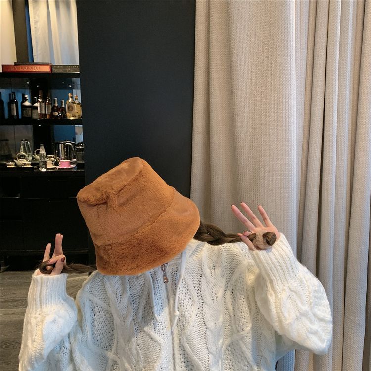 Flat Top Japanese Fisherman Hat Basin Hat With Solid Color Warm Thick Autumn And Winter Korean Version Of Instagram Tide Imitation Fur Hat Woman Application Scenario