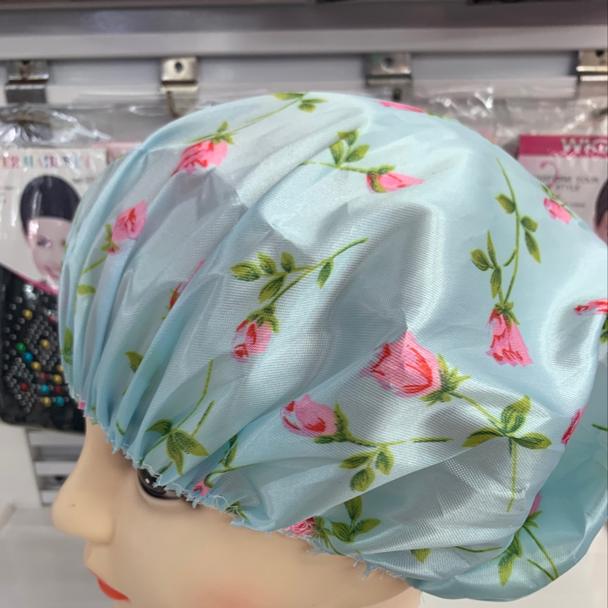 Waterproof shower cap with printed shower cap details Picture