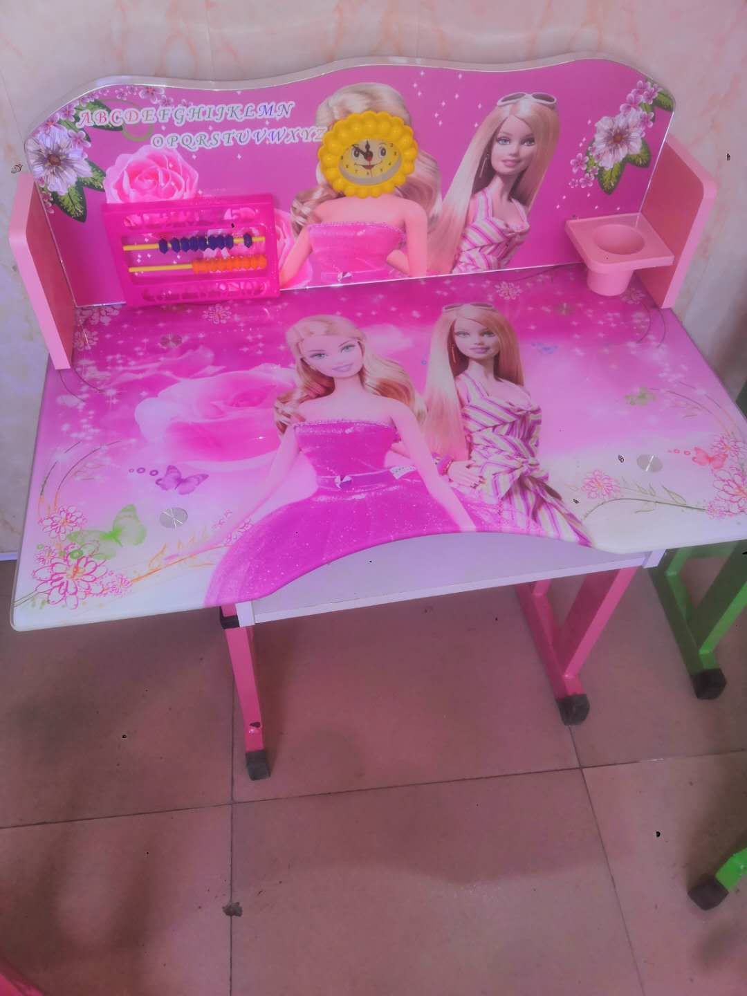 钢化玻璃学生桌