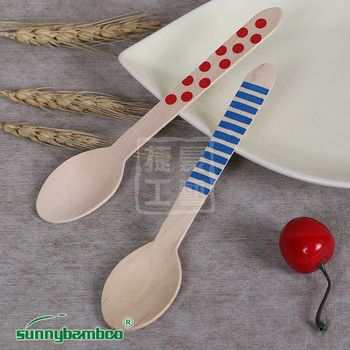 New cute printed disposable knives, forks and spoons, portable disposable tableware for travel, wholesale of wooden knives, forks and spoons for restaurants Specification image
