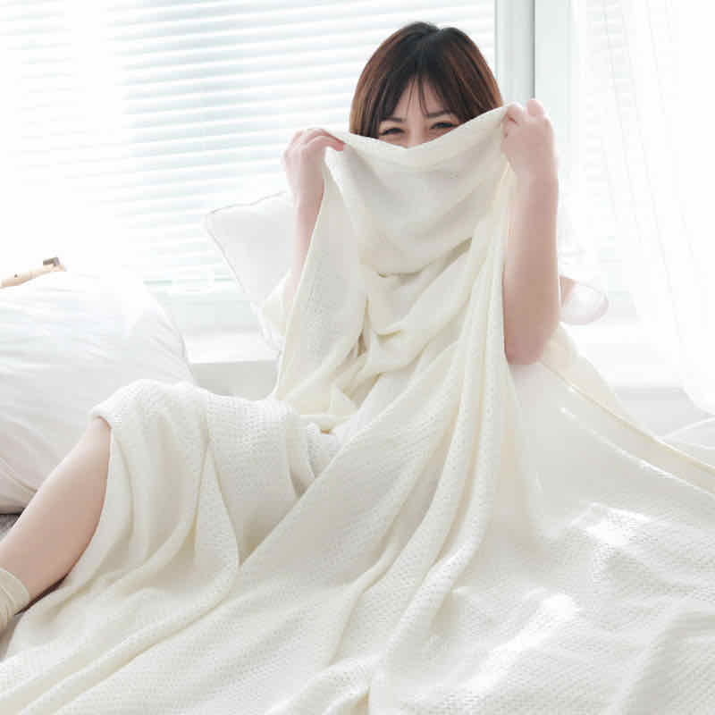 出口日本 凉感毯夏季冰凉丝盖毯 凉爽毯子日本黑科技空调毯毛巾毯详情图3