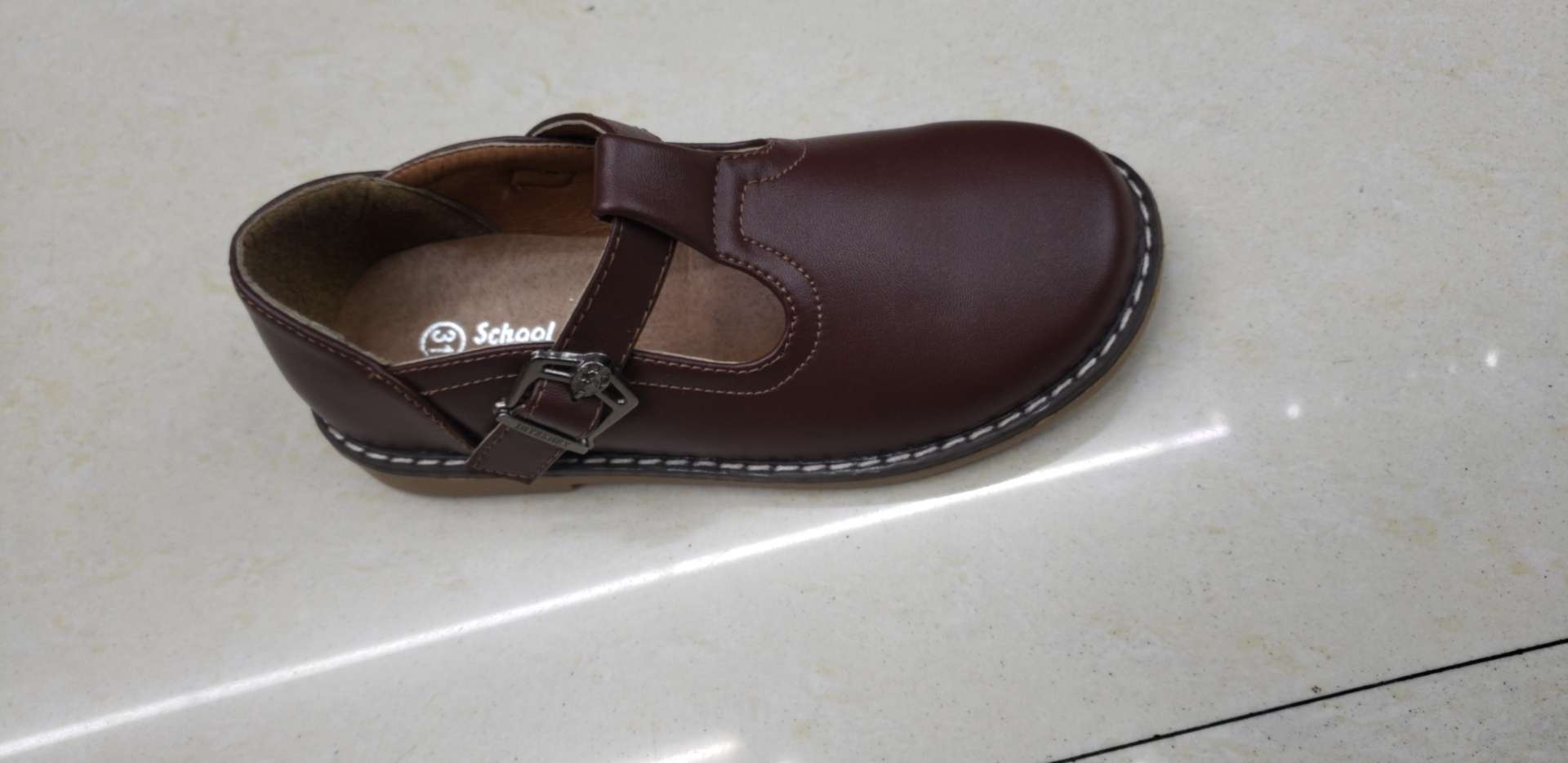 Female T-shaped student leather shoes with ox tendon soles. Specification image