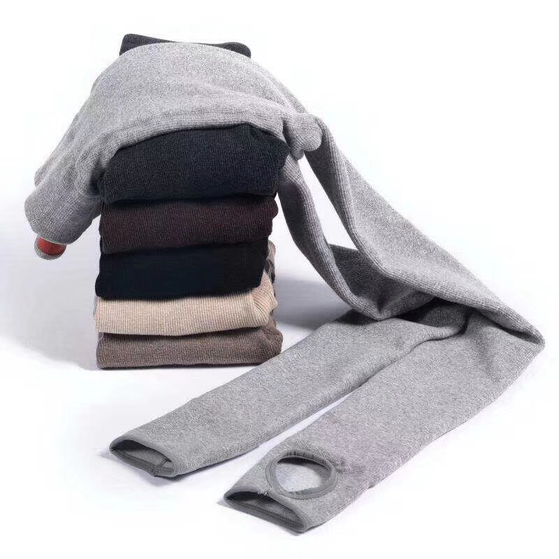 Winter style all-in-one trousers thumbnail