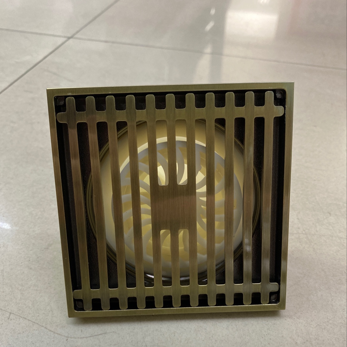 青古地漏 10✖️10