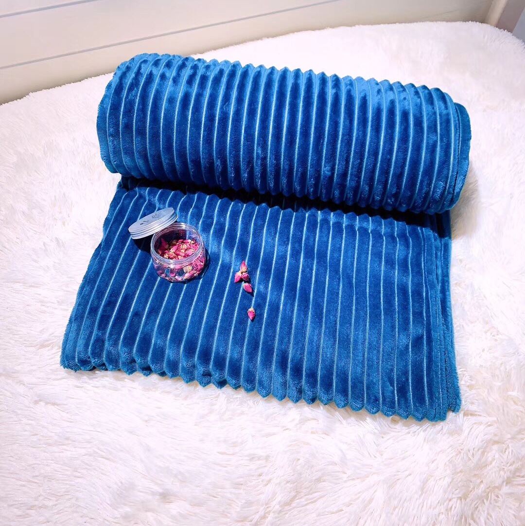 Plain Drawn Blanket High Quality All Seasons Suitable For Skin Friendly Comfort Beautiful Atmosphere Specification drawing