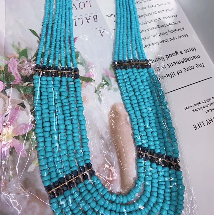 Handmade rice bead woven necklace Specification image