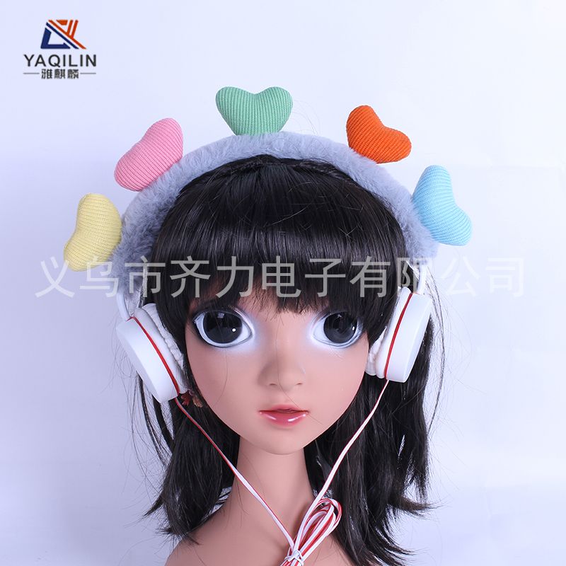 Yakirin's new Colorful Love Earphones Children's Cute Head-set wire-controlled earphone gift customization