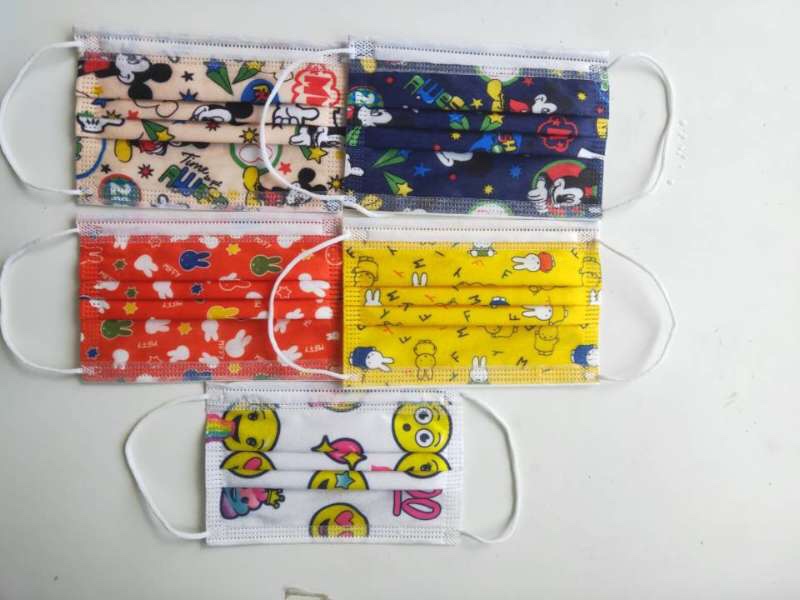 Cartoon mask for children thumbnail