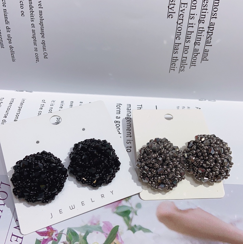 Rice bead crystal beaded earrings