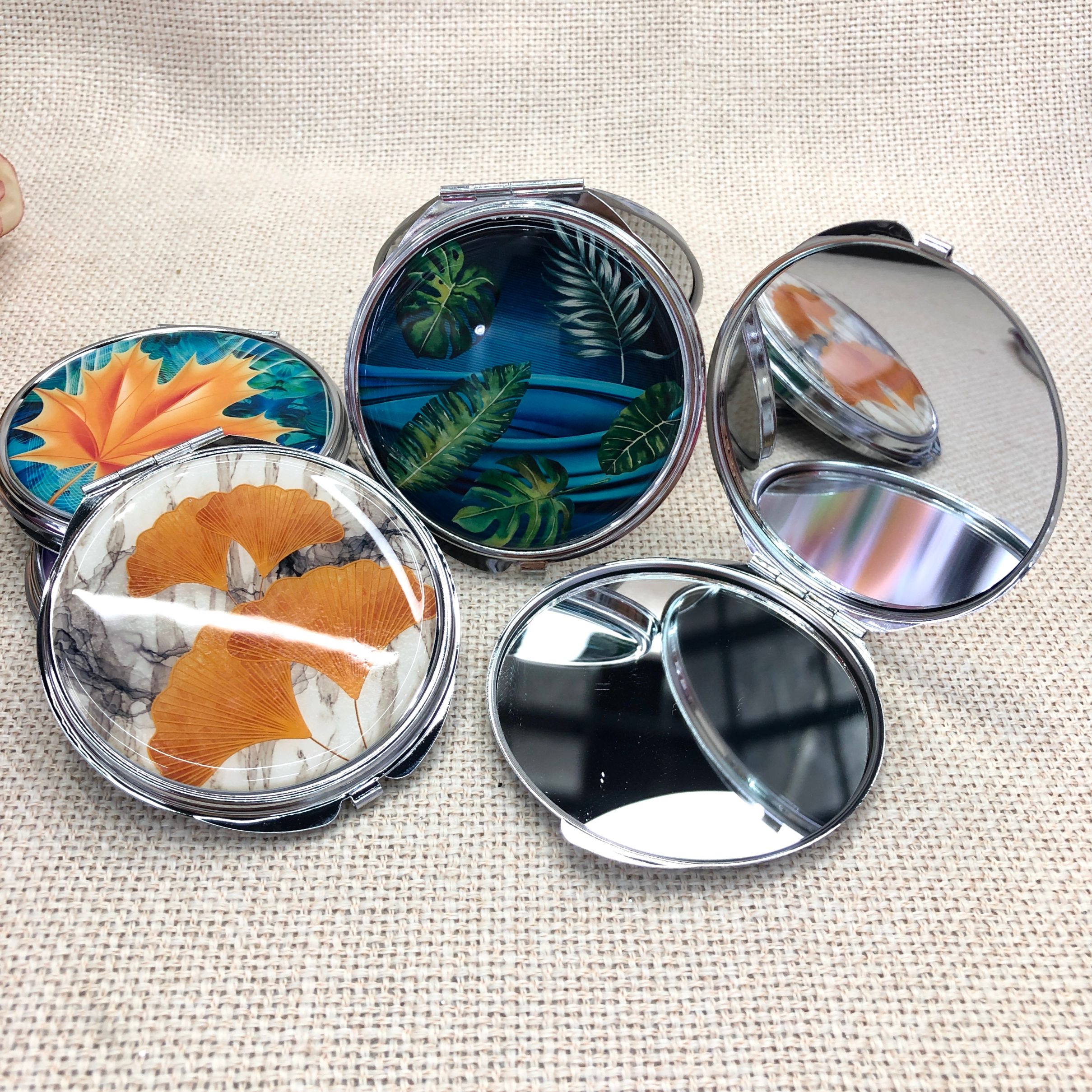 简易滴胶镜子 双面折叠口袋化妆镜 可印logo 广告礼品详情图3