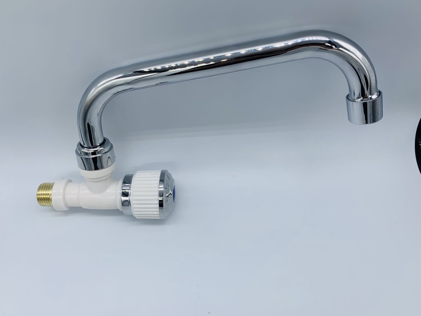 Kitchen faucet cold color No.2 thumbnail