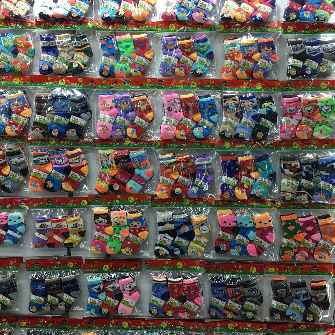 Calcetines para niños rojos