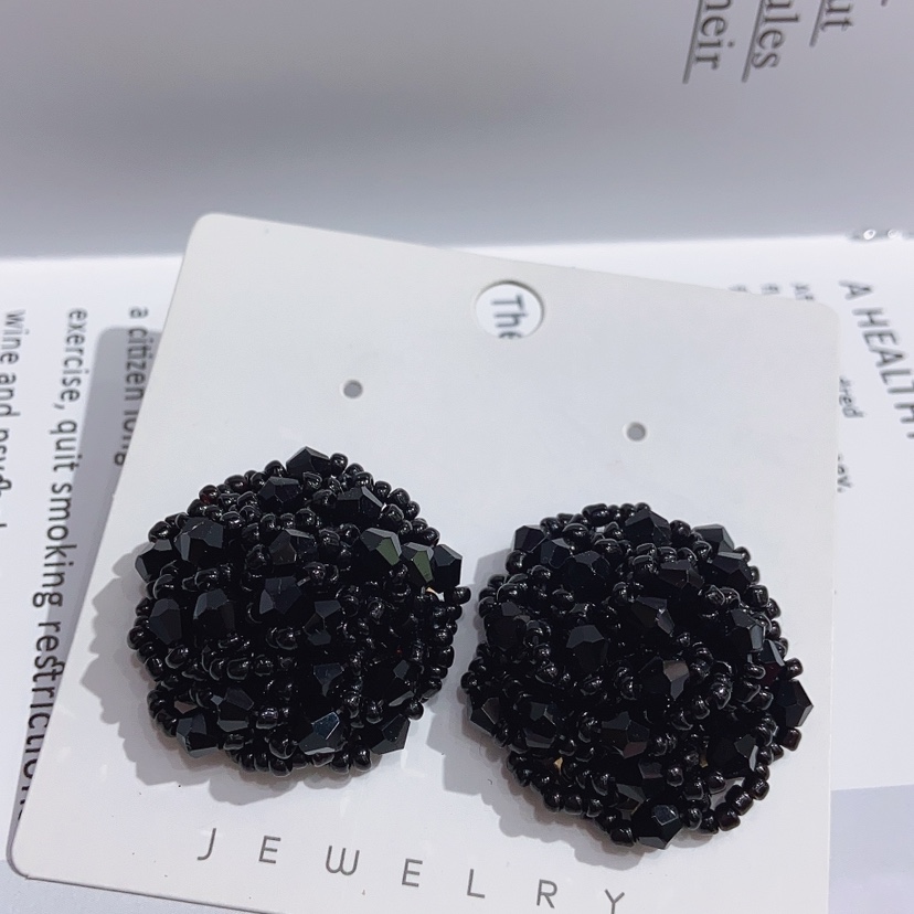 Rice bead crystal beaded earrings Specification image