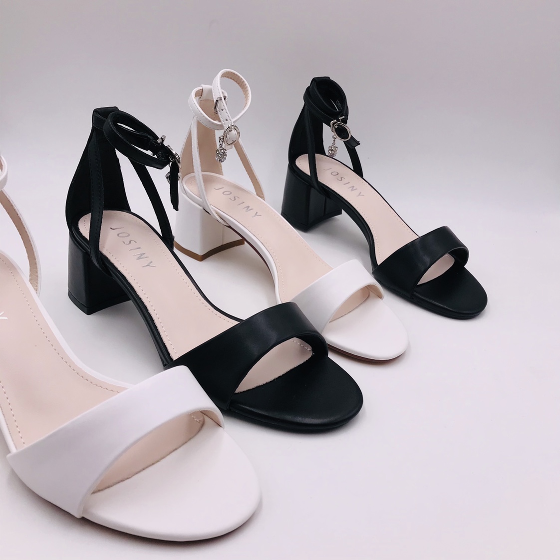 Victory Shoes' new summer sandals for women, open-toe, one-button, high-heeled, thick-heeled, slimming, and water diamond commuting women details Picture