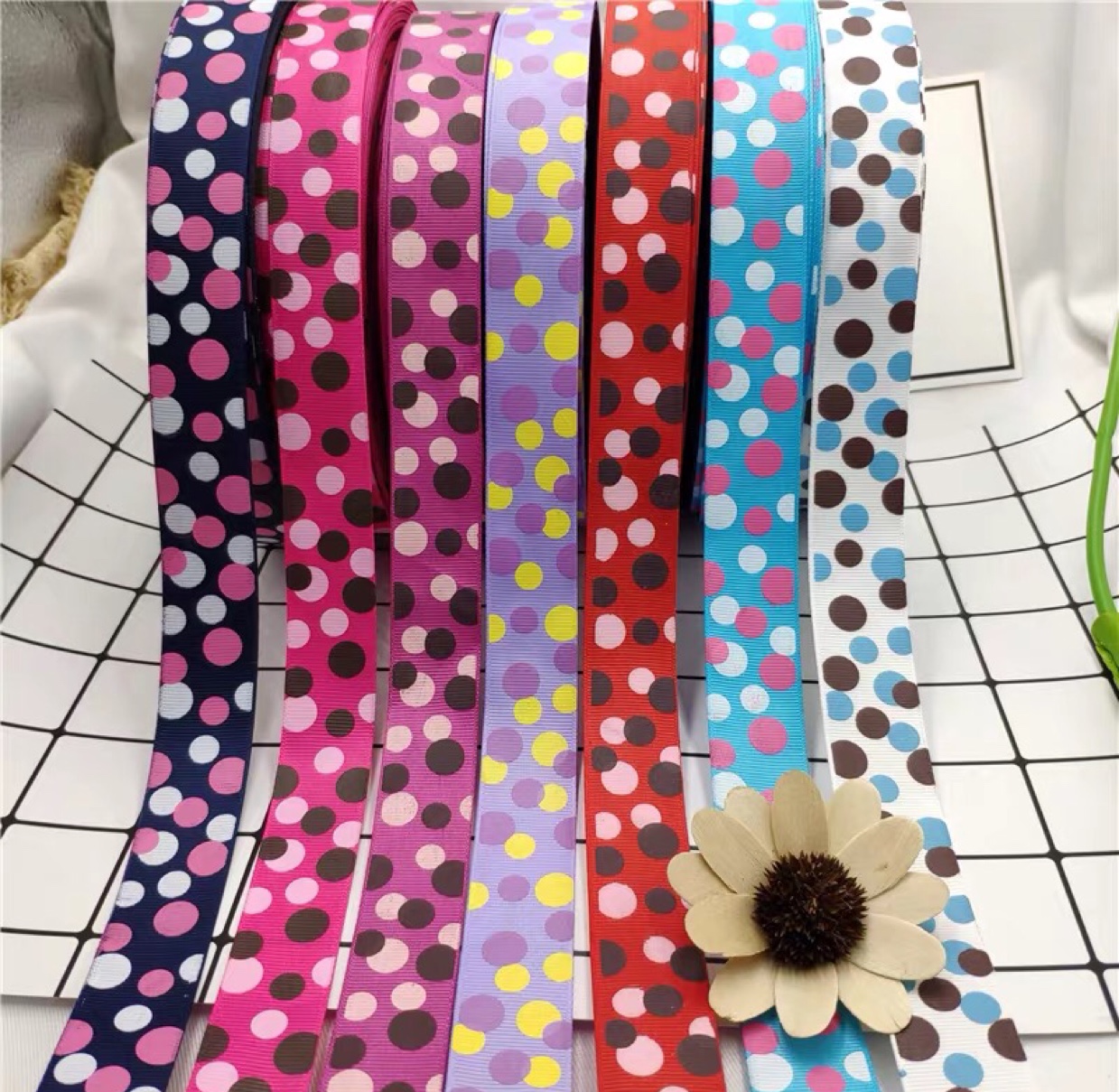 Large and small round wave point thread ribbon satin hair ornaments bow material baked bouquet gift box bag decorative silk ribbon thumbnail