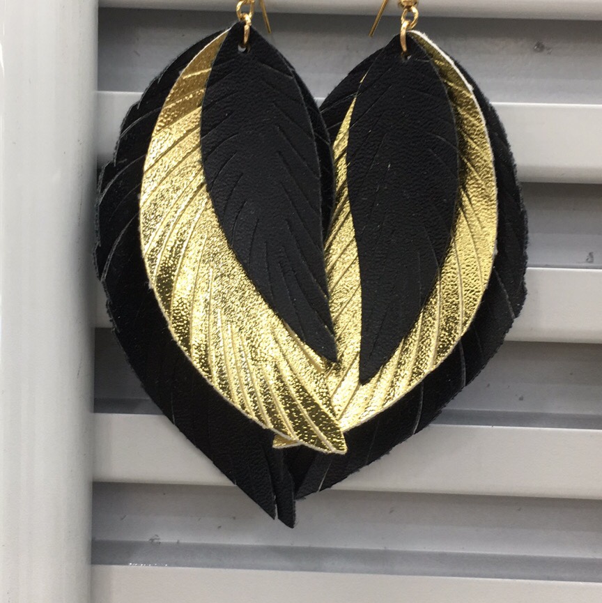 PU leather earrings thumbnail