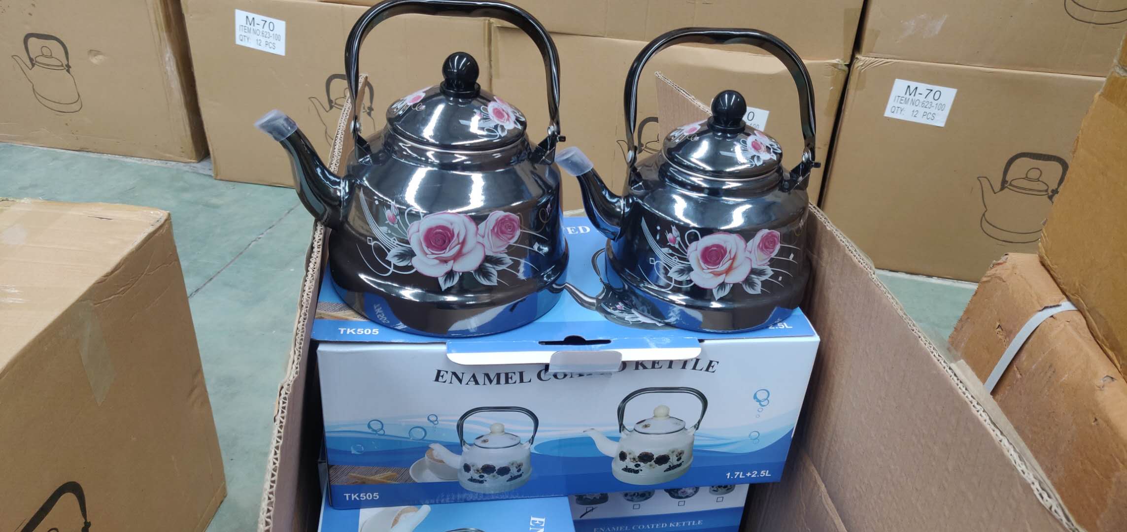 Bright Black Tang Porcelain Pot.5 L +1.7 L Pot