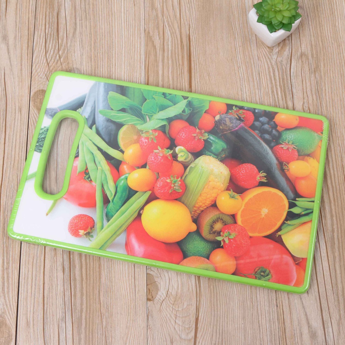 塑料水果菜板厨房必备，切菜切水果更方便，超值优惠中！