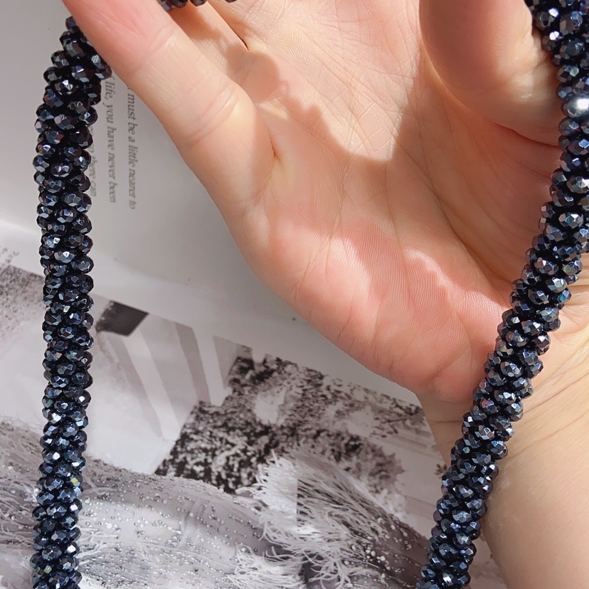 Crystal woven necklace Specification image