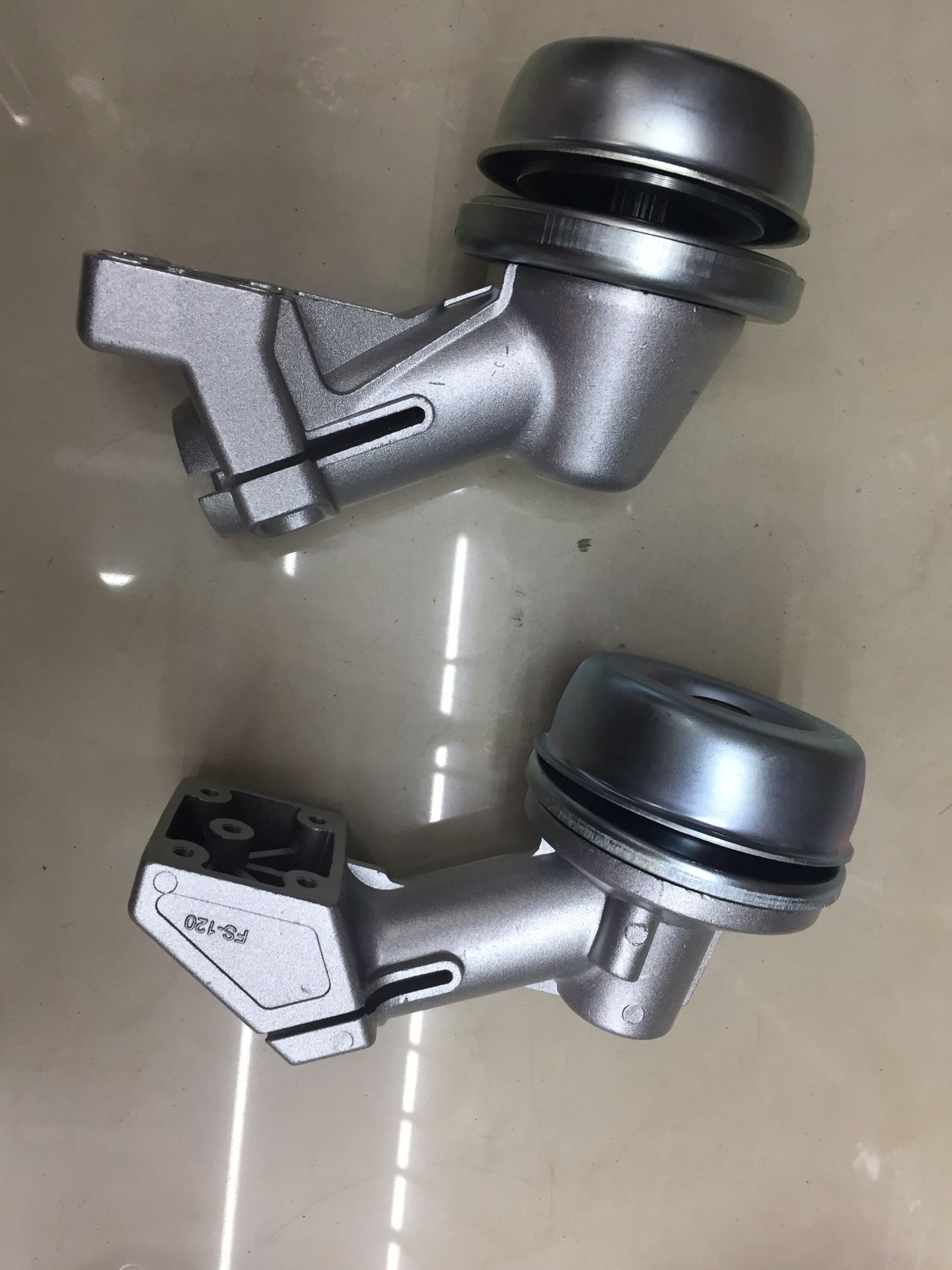 Trimming and cutting machine accessories Garden weeder working head Gear mower fitting working head