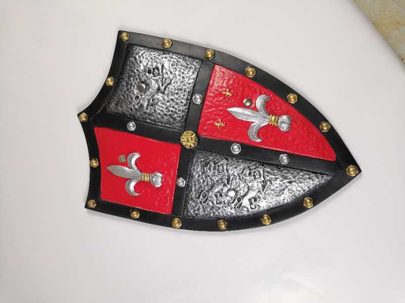 Four shields thumbnail