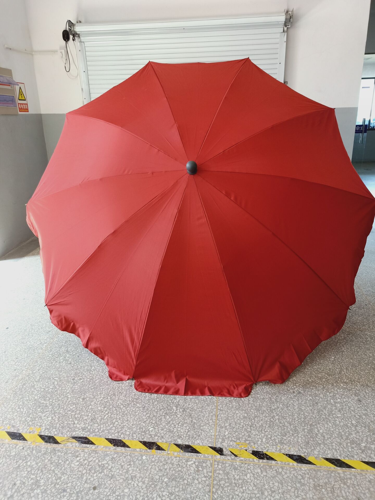 2.5-meter outdoor sun protection, rainproof and sunshade polyester sun umbrella, furniture umbrella, advertising umbrella, foreign trade umbrella Item Picture
