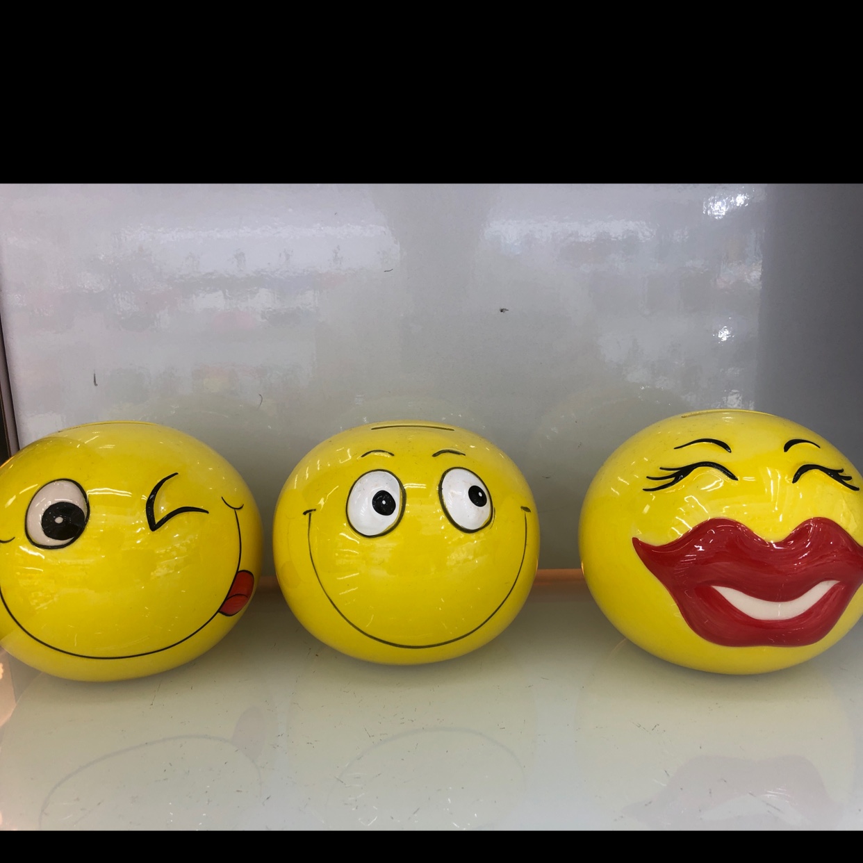 陶瓷笑脸系列存钱罐图