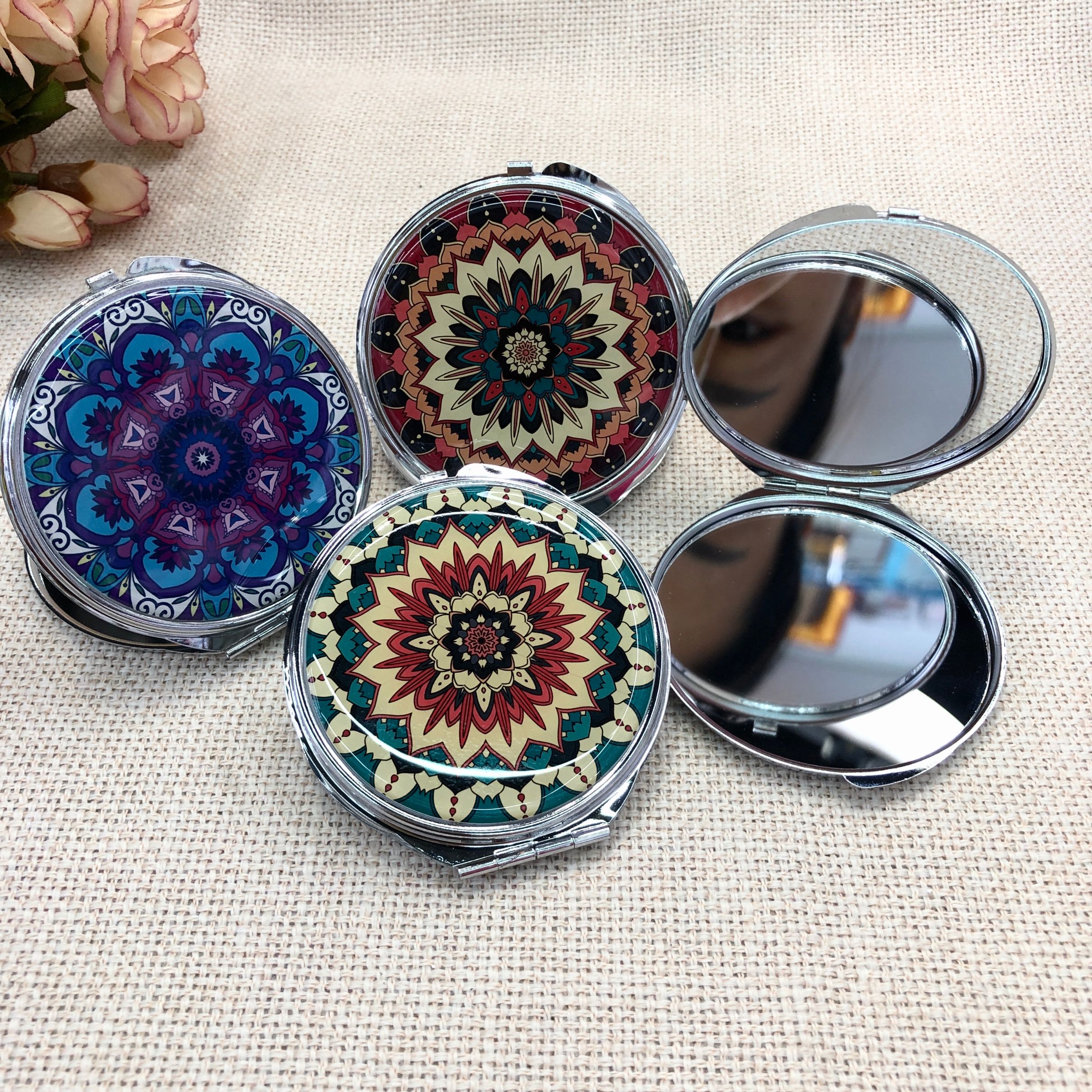 简易滴胶镜子 双面折叠口袋化妆镜 可印logo 广告礼品细节图