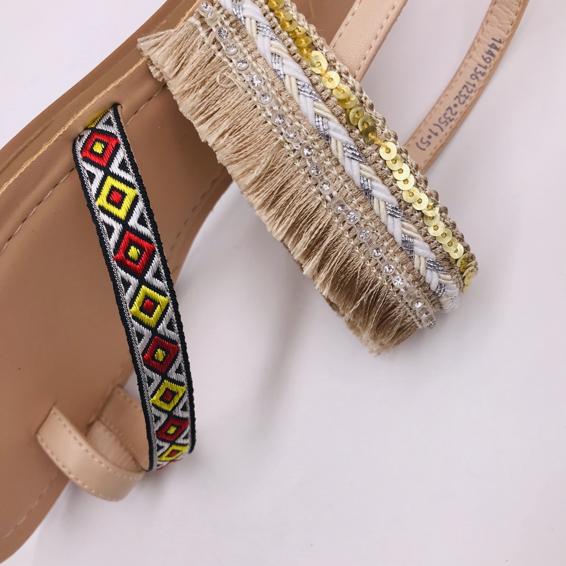 Victory Shoes' 2020 summer new women's shoes: Retro ethnic style open-toe casual flat one-button trendy fairy sandals Specification image