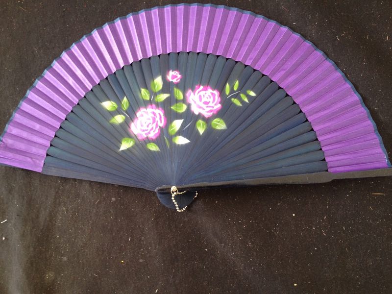 喷绘扇白底实物图