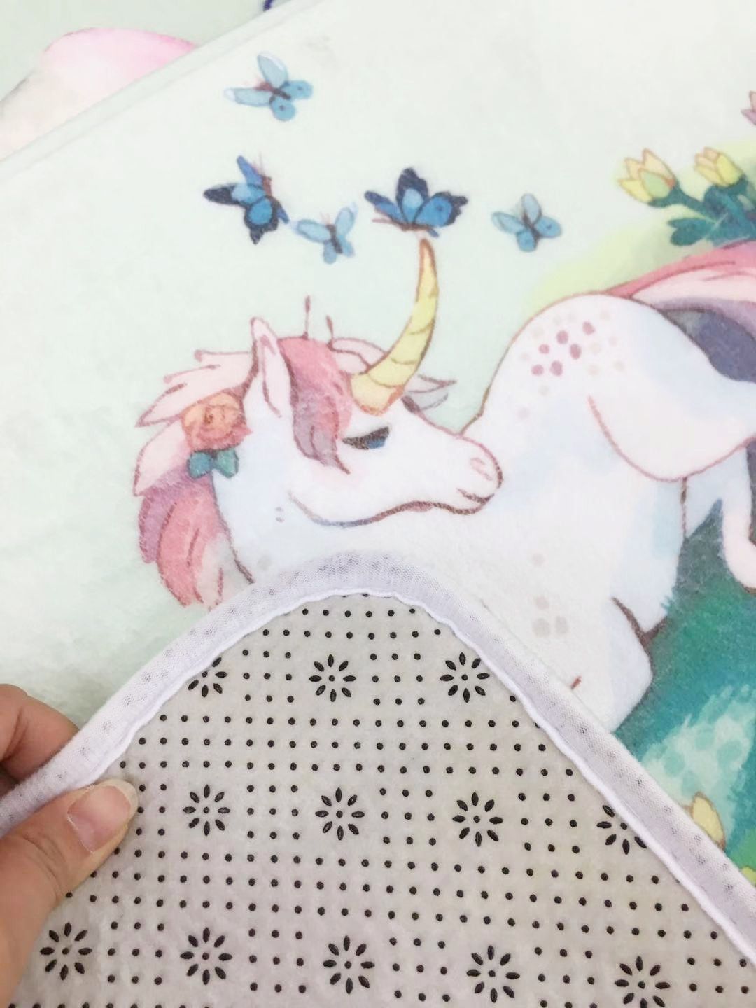 New thin, pointed-bottom flannel printed mat, flamingo pattern floor mat, digital printed floor mat, door mat and kitchen mat undefined