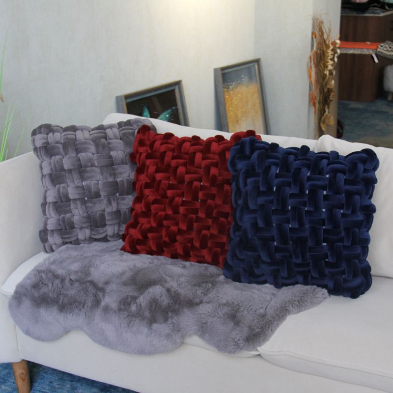 Woven throw pillows, sofa cushions, solid-color velvet throw pillowcases, living room headboard, car waist pillows Application Scenario
