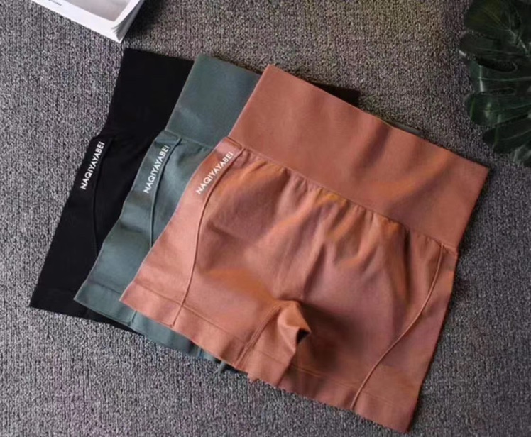 High-waisted shorts, tight-fitting, quick-drying fitness, running, sports, elastic peach, hip-lifting yoga, pole dancing, hot pants for women details Picture