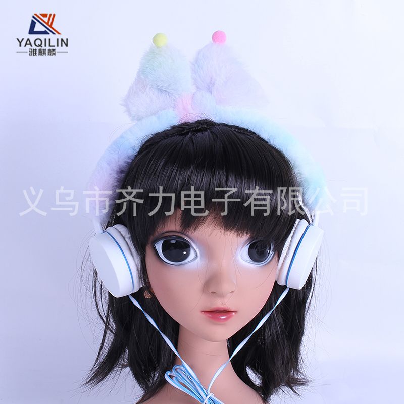 Yakirin's new fashion cute plush Headphones for Children with wire controlled headphones Customized cross-border gift