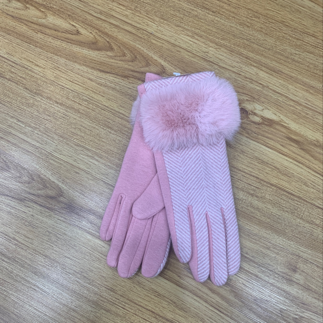 Herringbone gloves thumbnail