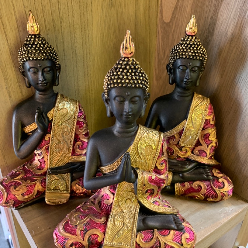 Rose gold Thai Buddha statue ornament set Application Scenario