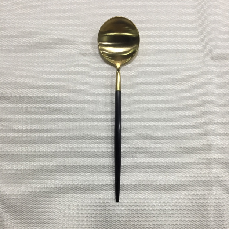 304平尾葡萄牙主餐更