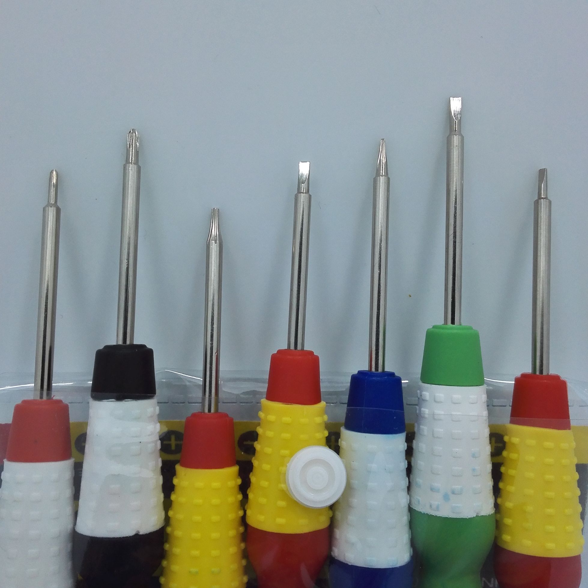 其他手动螺丝刀实物图