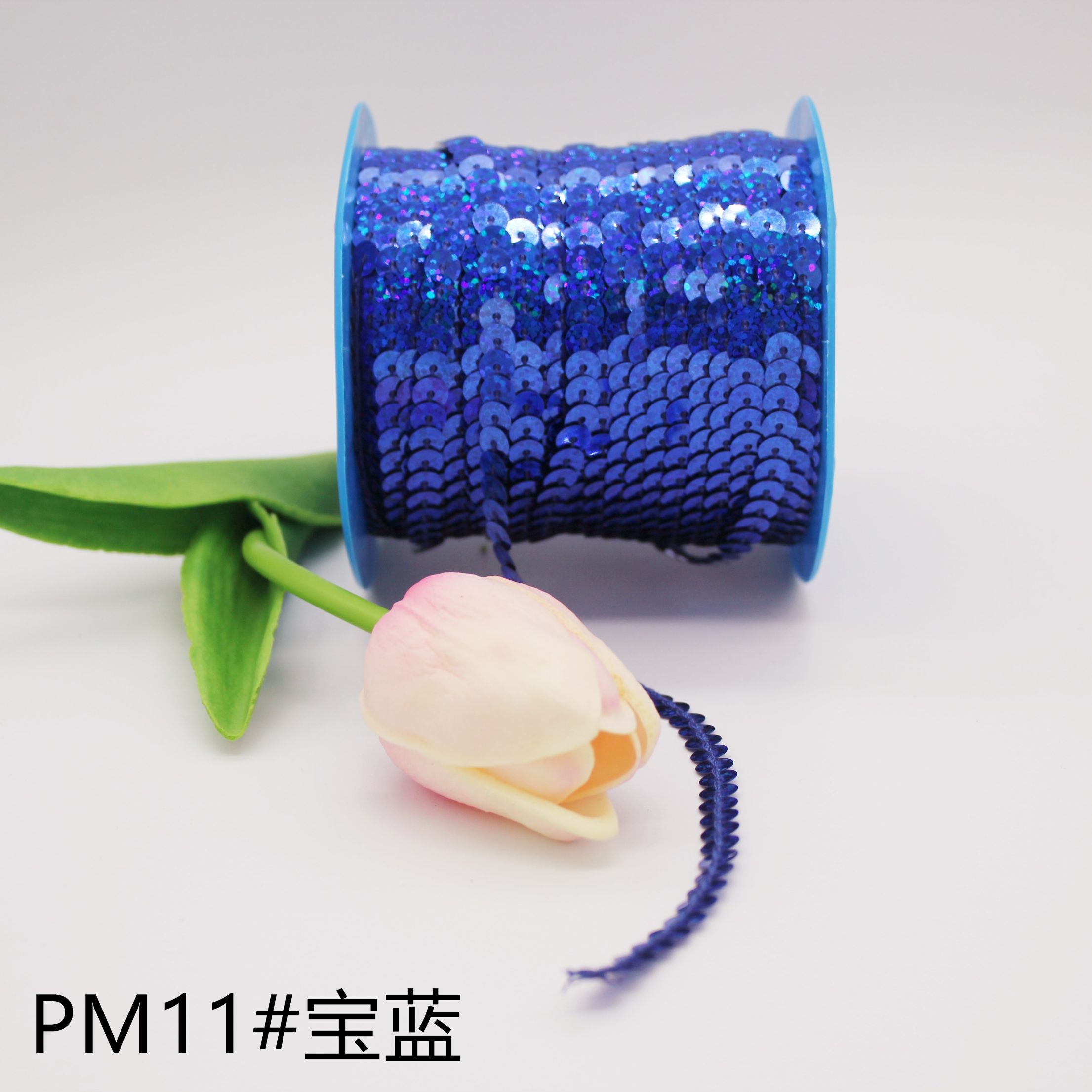 厂家直销环保镭射连线亮片 演出服装饰亮片 不破裂 现货款详情图8