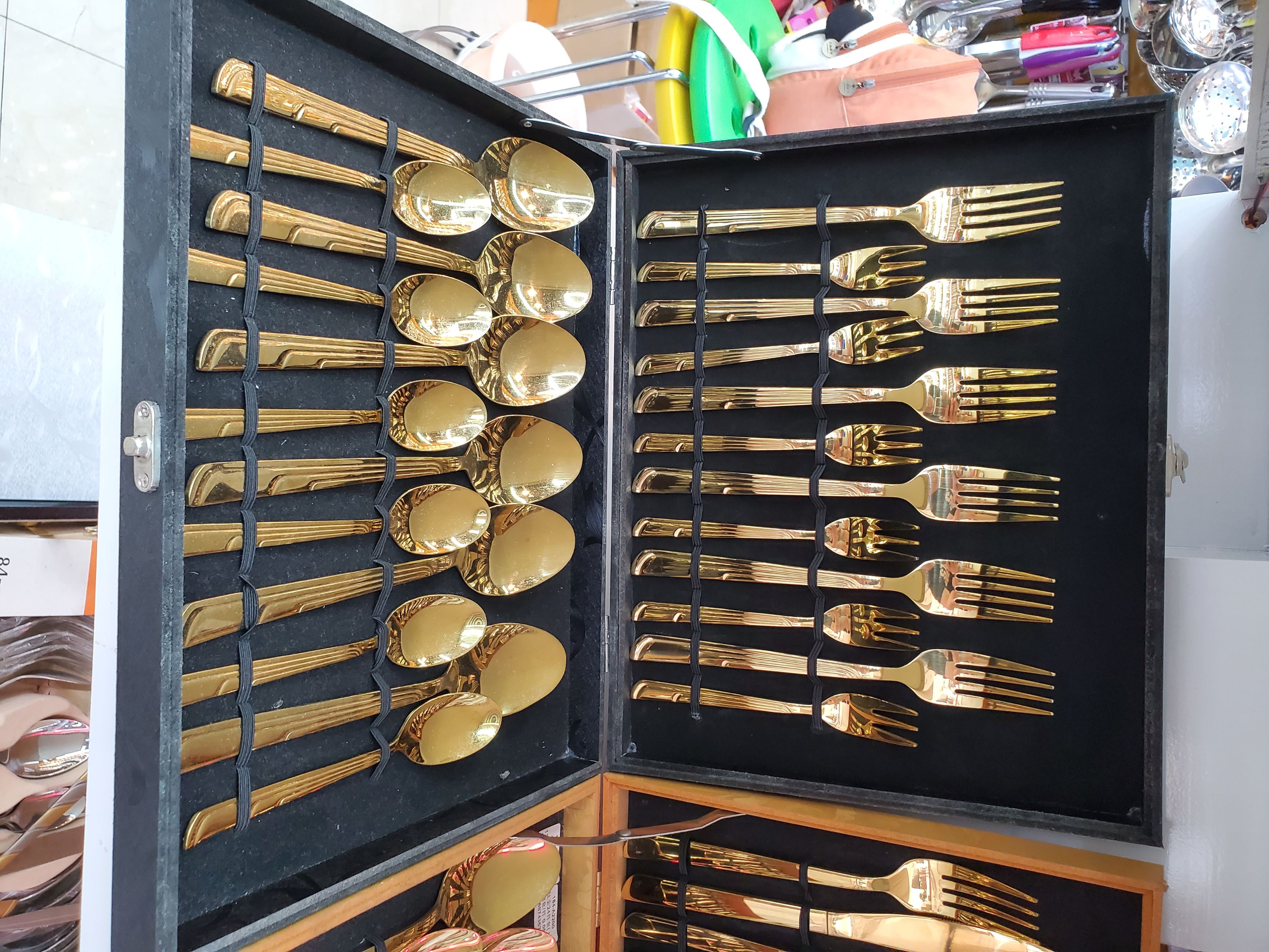 304不锈钢餐具套装餐具礼盒送礼用西餐刀叉勺子