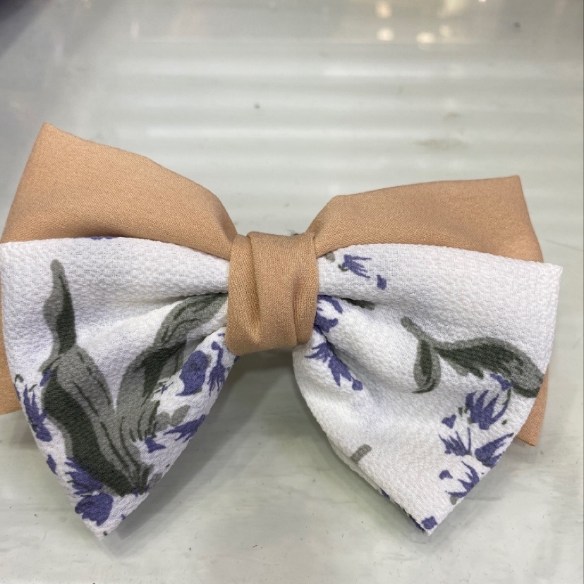 Floral hair clips Specification image