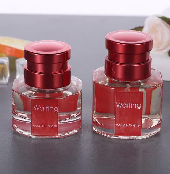 Counter authentic Paiya Waiting /Waiting for men's and women's perfume lasting fragrance fruit light fragrance spray Application Scenario